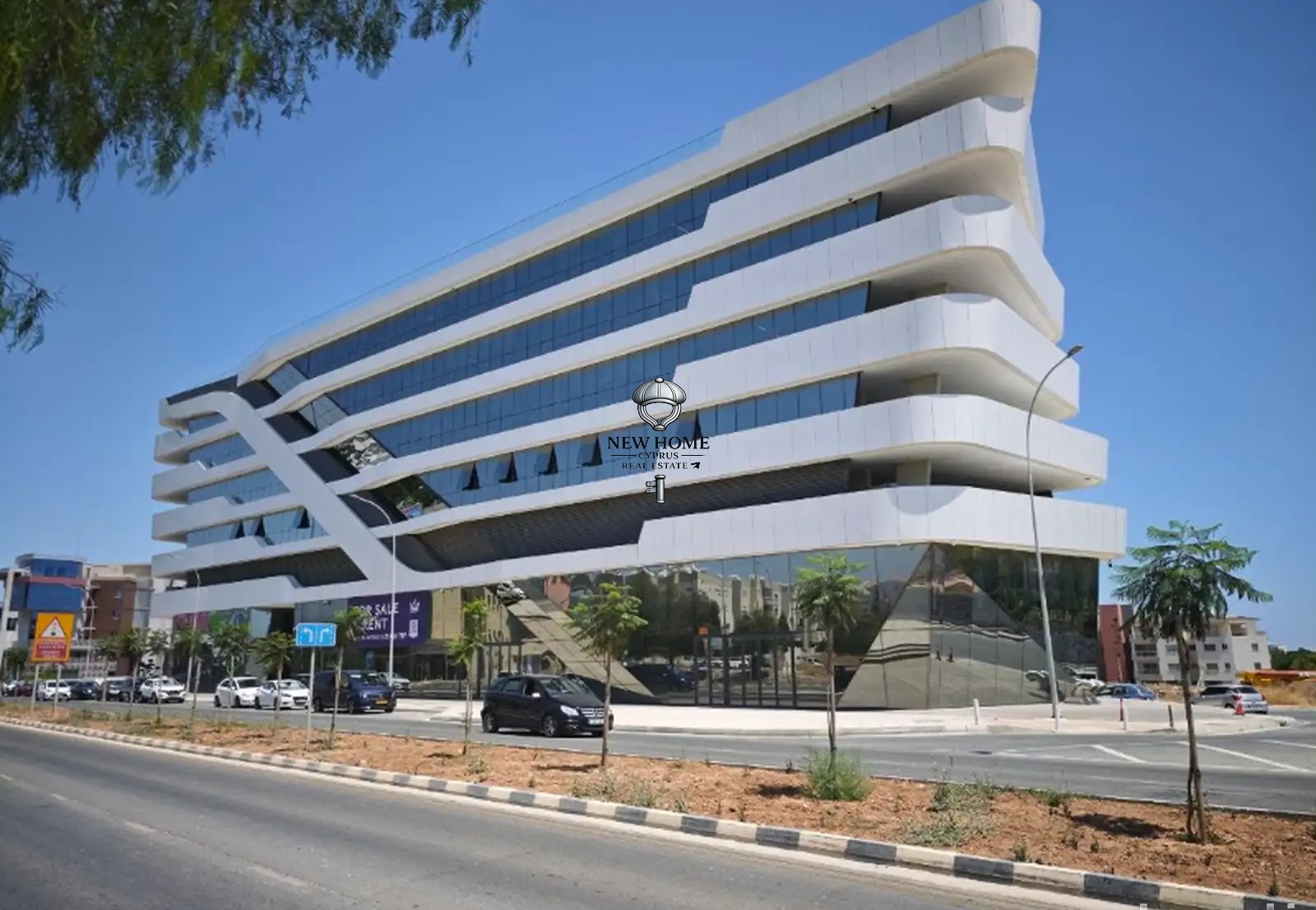Office 65-100 workspaces, Mesa Geitonia, Limassol