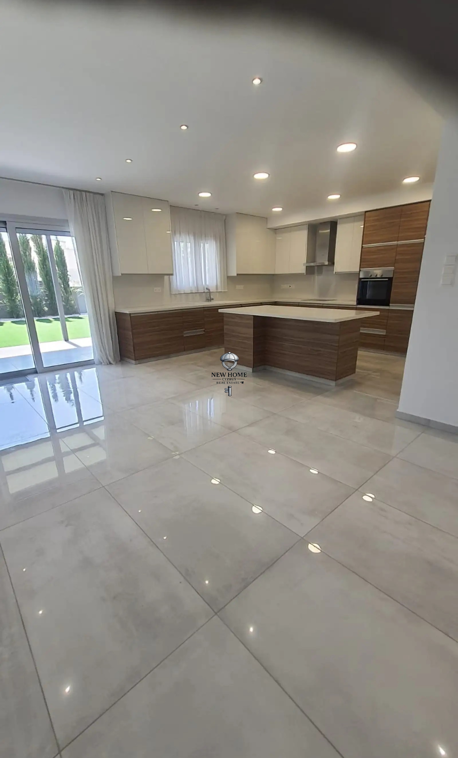 3-Bedroom Вилла, Agia Fyla, Лимассол