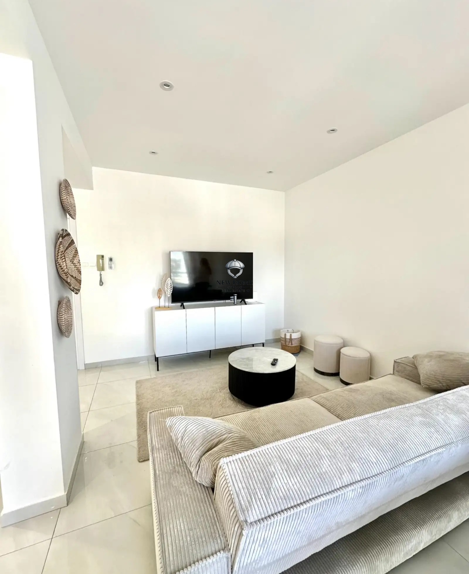 Апартаменты, 2 сп., Neapolis, Лимассол