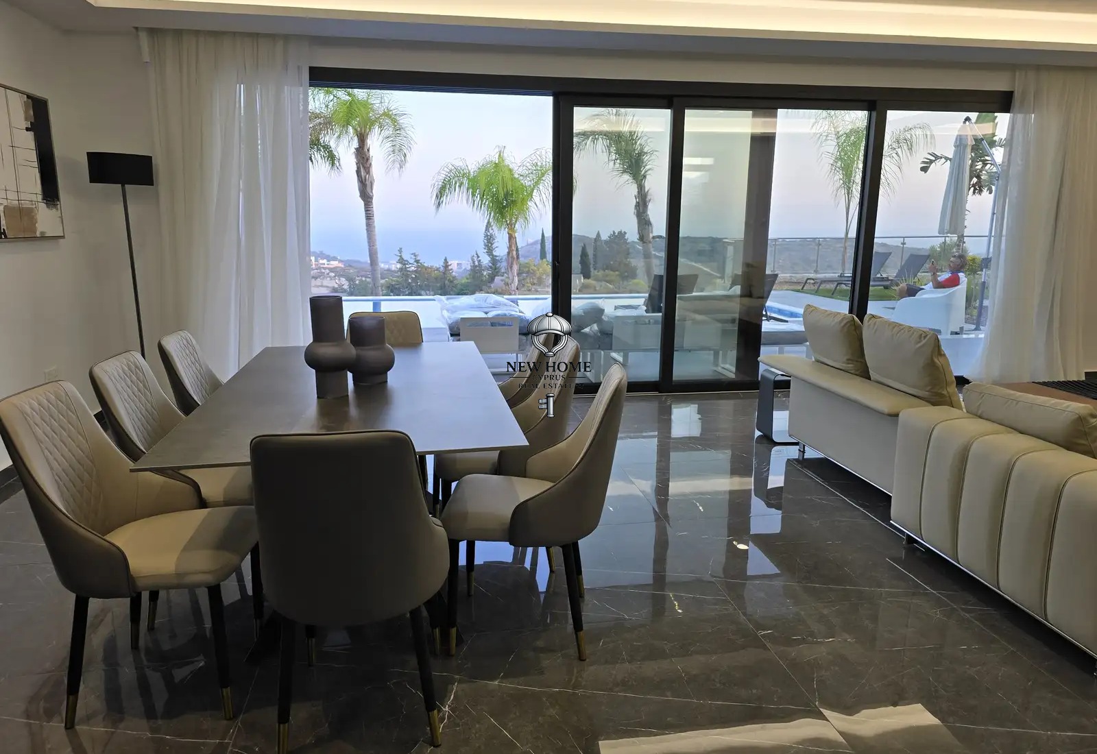 6-Bedroom Villa, Parekklisia, Лимассол