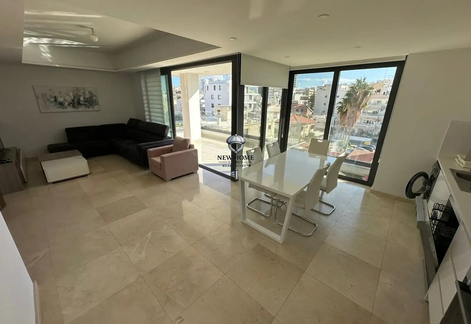 3-Bedroom Apartment, Limassol - Neapolis, Лимассол