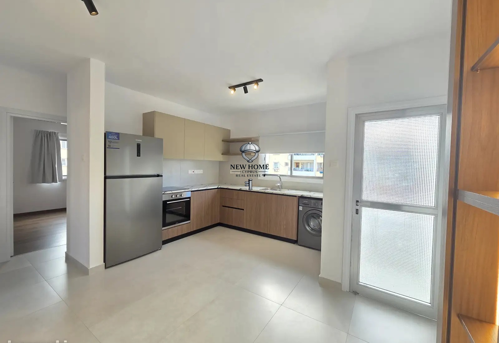 2-Bedroom Apartment, Limassol - Neapolis, Лимассол