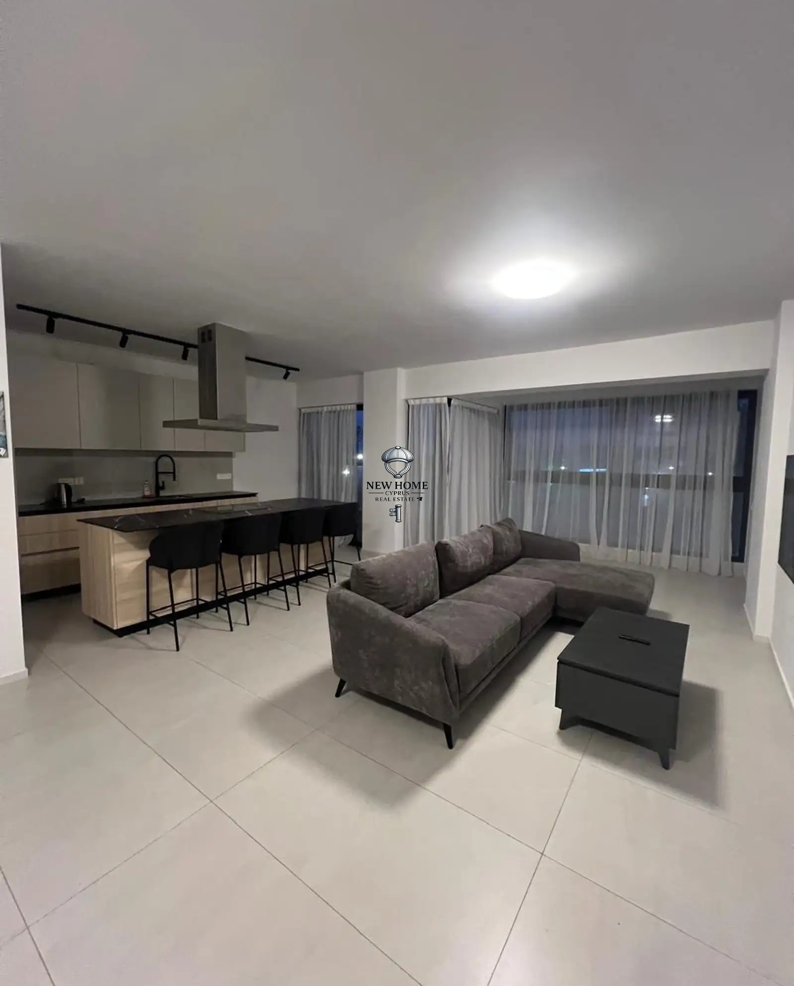 Квартира, 3 сп., Limassol - Omonia, Лимассол
