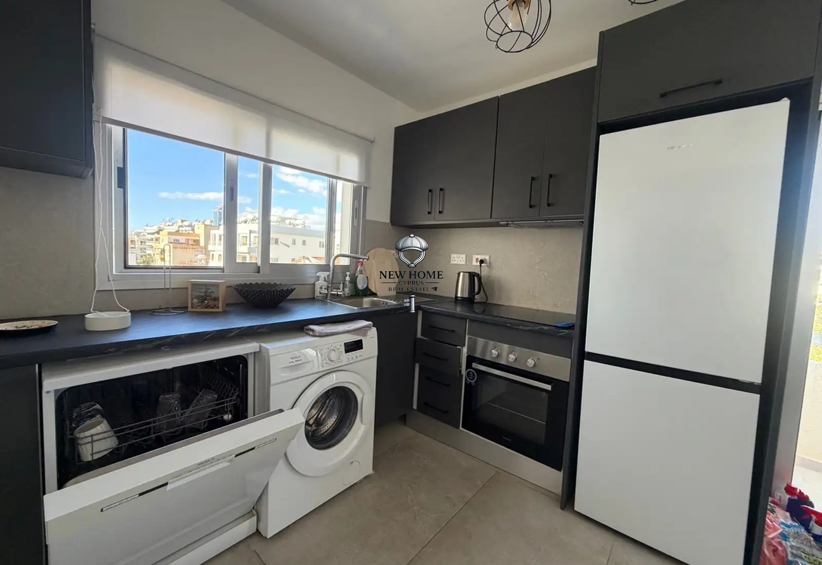 2-Bedroom Apartment, Limassol - Neapolis, Лимассол